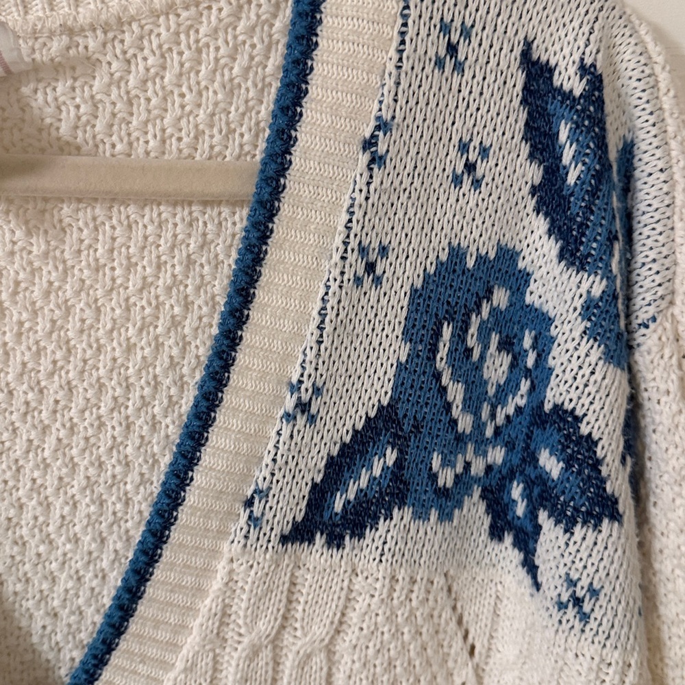 Vintage Cricket Lane V-Neck Cable Floral Rose Cardigan Cream/Blue Size Medium - Picture 4 of 8